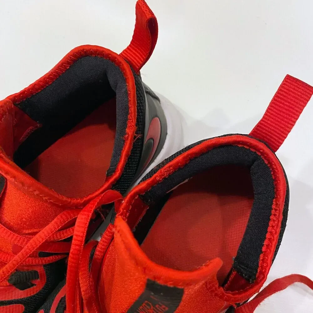 Nike‎ Future Court 2 Kid's Youth Red Black Sneakers Style BQ5628-002 US Size 7Y